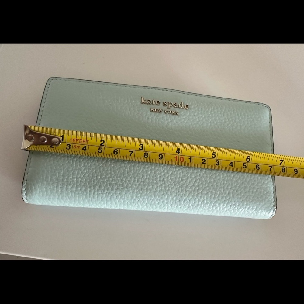 Kate Spade Bifold wallet
